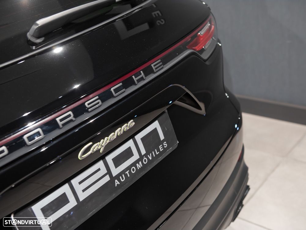 Porsche Cayenne E-Hybrid Platinum Edition - 17