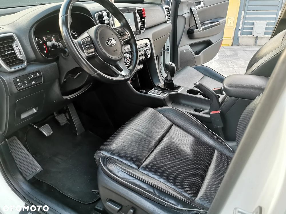 Kia Sportage 1.6 GDI L 2WD - 11
