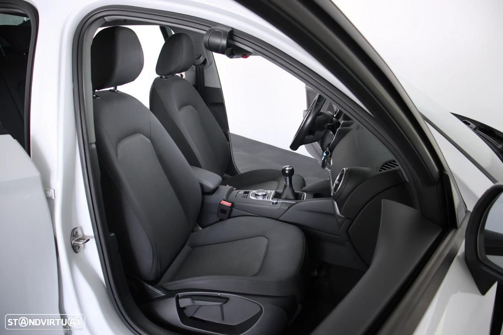 Audi A3 Limousine 1.6 TDI - 11