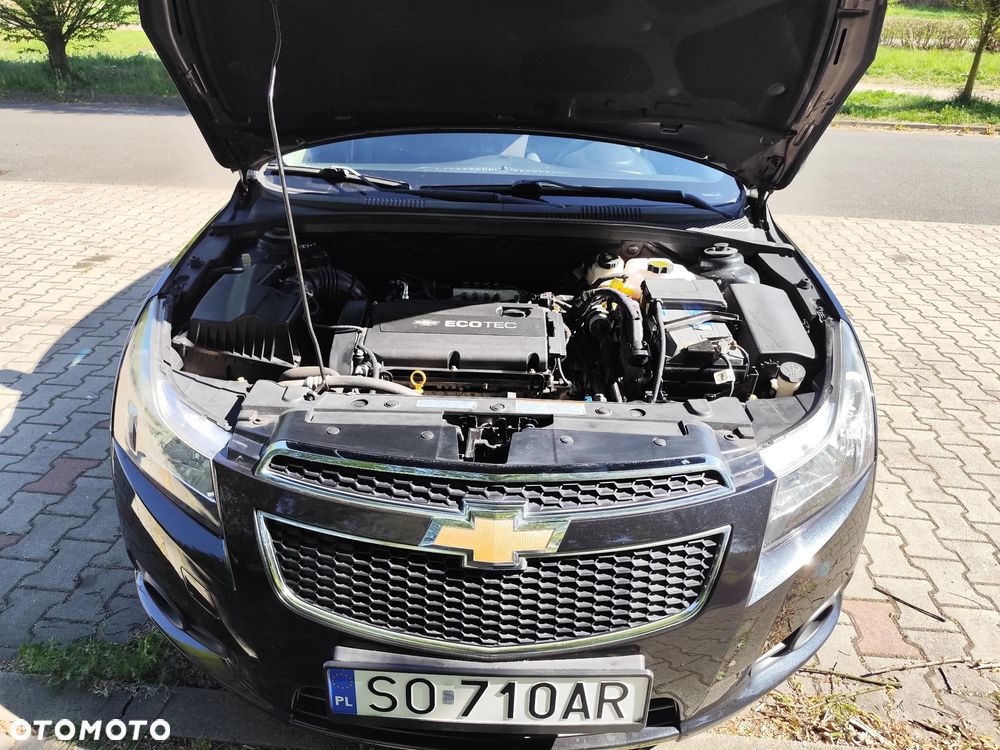 Chevrolet Cruze 1.8 LT - 33