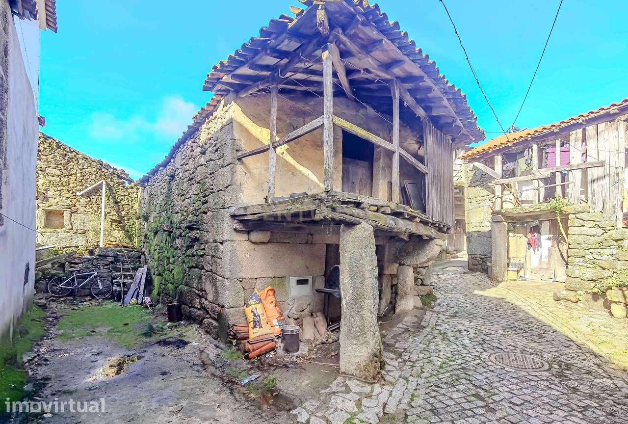 Ruina para Renovar em Calvão, Chaves - Oportunidade Única - Grande imagem: 2/19