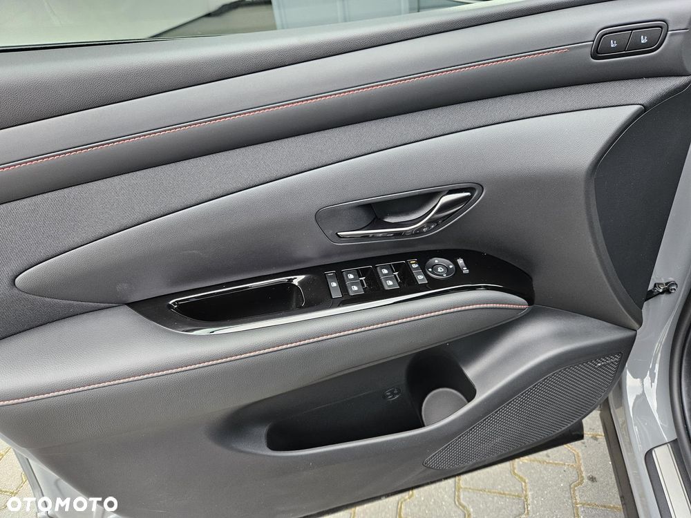 Hyundai Tucson 1.6 T-GDi HEV N-Line 2WD - 20