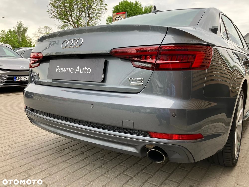 Audi A4 Limousine 2.0 TFSI ultra S tronic - 9