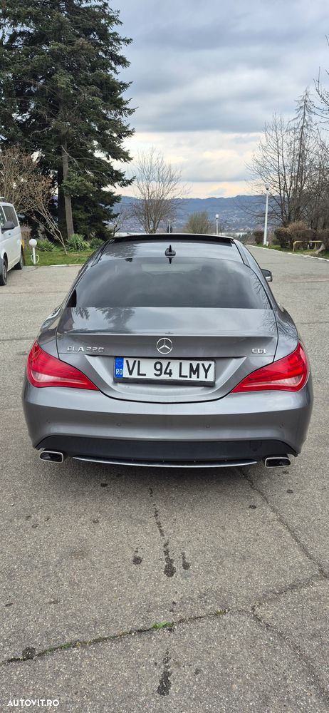 Mercedes-Benz CLA - 11