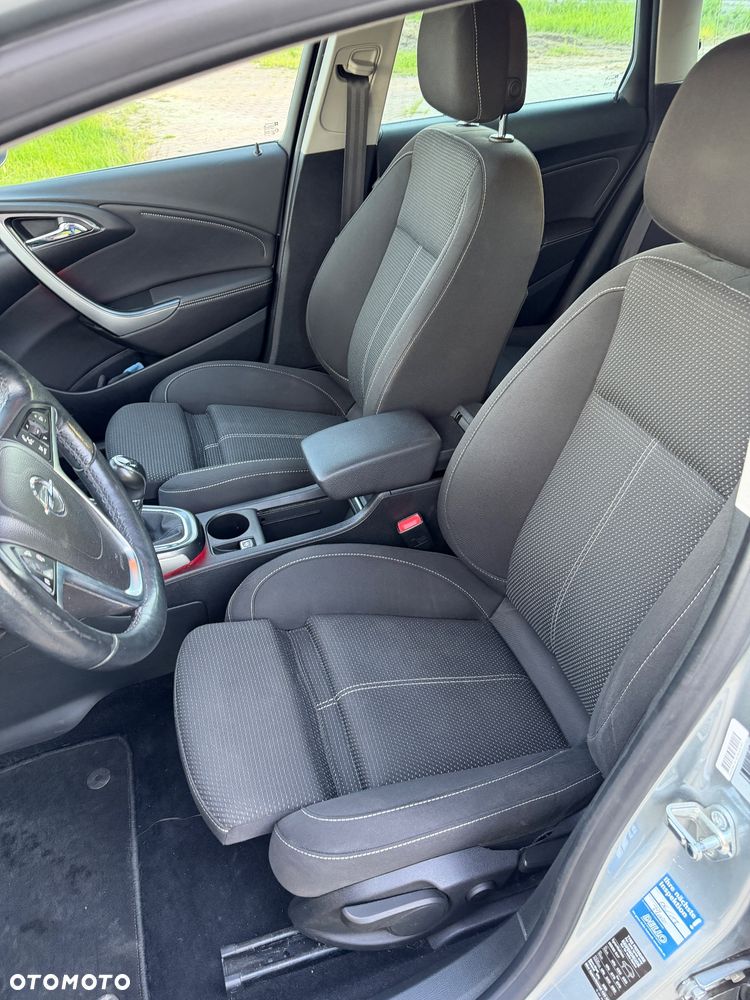 Opel Astra 1.7 CDTI DPF Exklusiv - 11