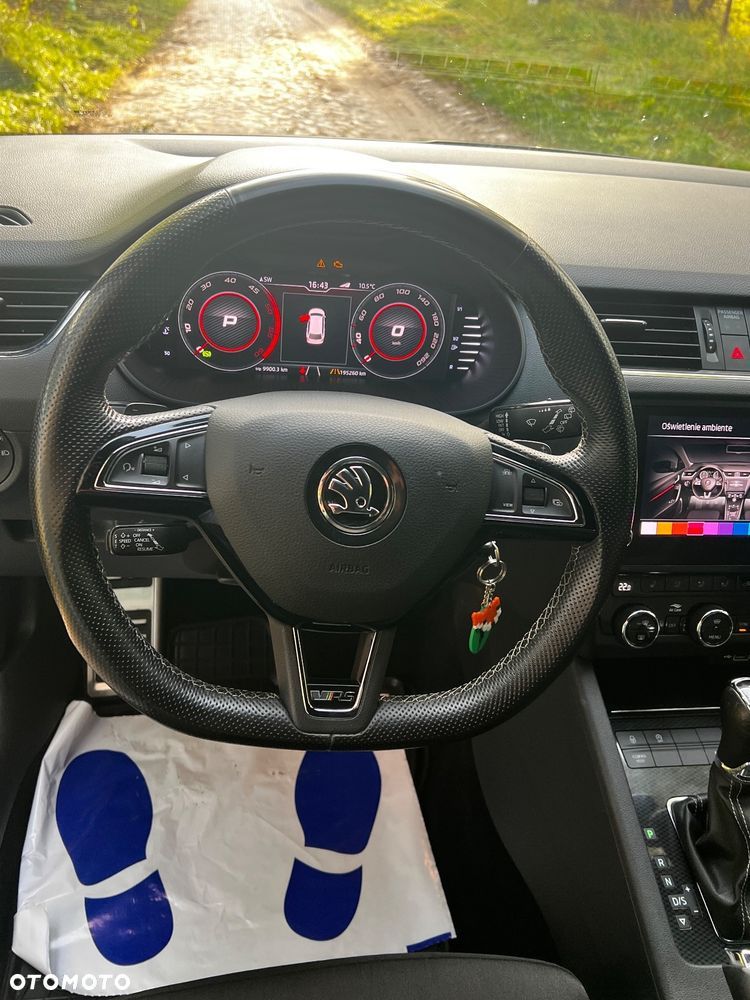 Skoda Octavia 2.0 TDI RS DSG - 29