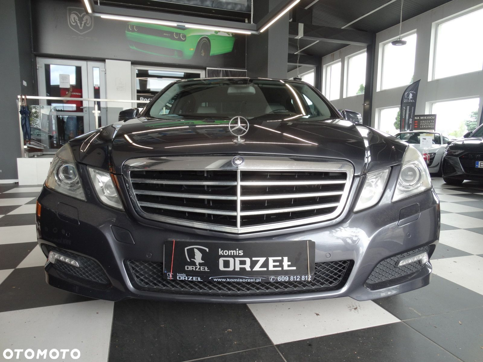 Mercedes-Benz Klasa E - 2