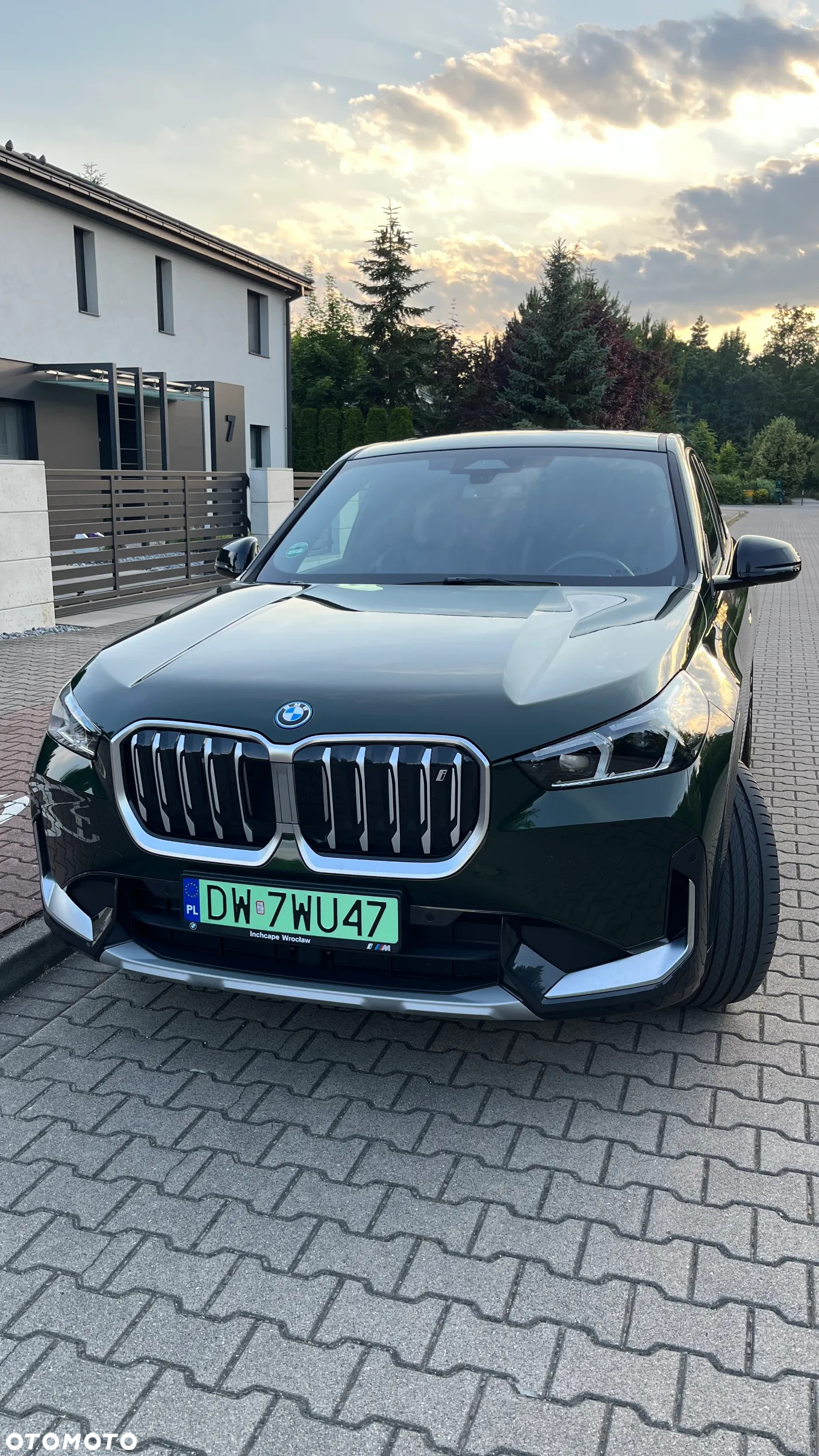 BMW iX1 xDrive30 66.5kWh xLine - 3