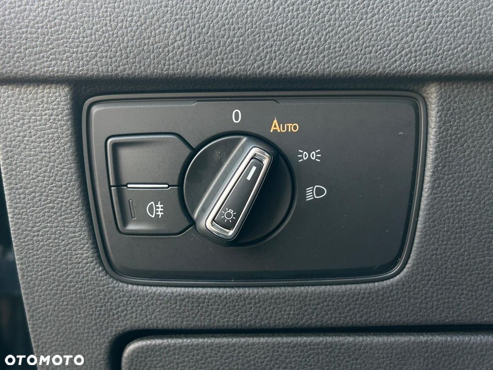 Volkswagen Passat 2.0 TSI Business DSG - 21