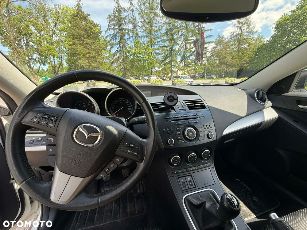 Mazda 3 1.6 Sport Active - 18