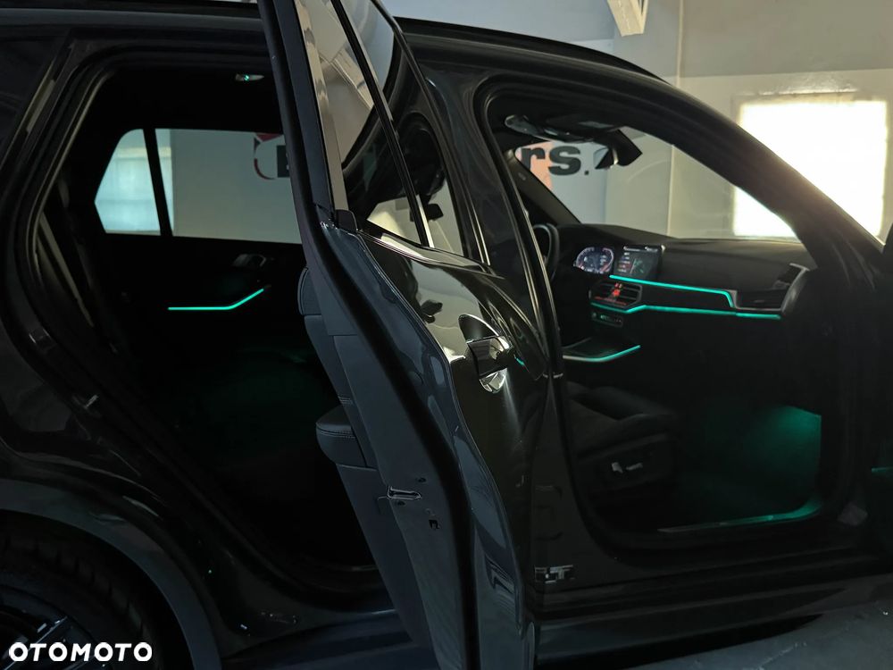 BMW X5 xDrive30d - 37