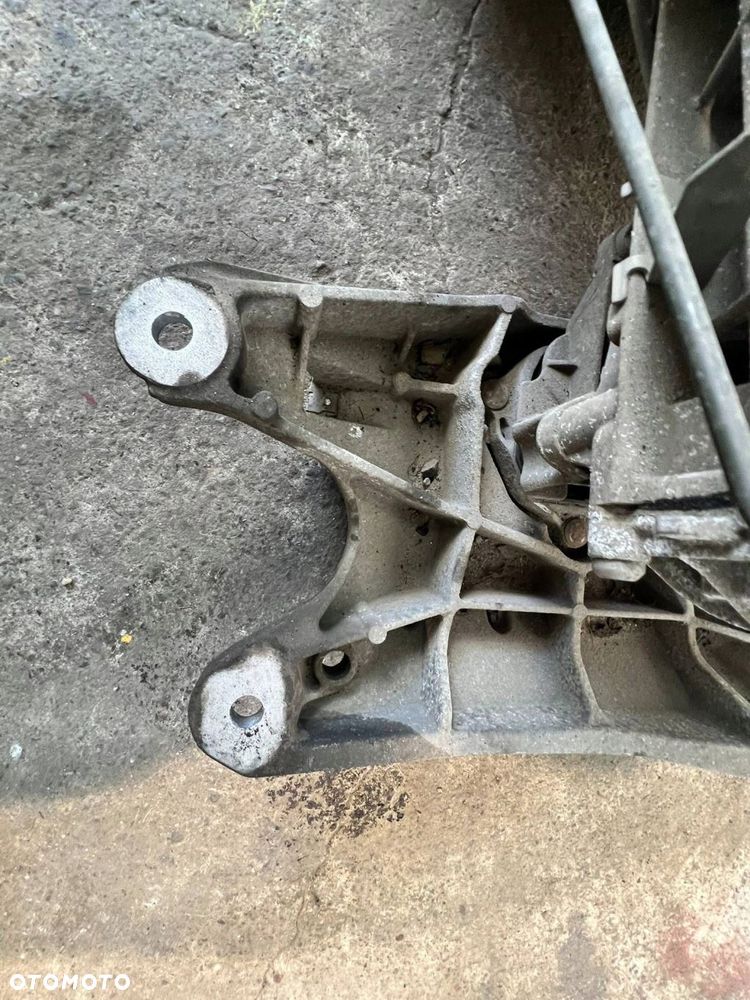 Audi A5 8T 8F 2010 Manualna 6-biegowa skrzynia biegów LLS A4 B8 KOMPLETNA - 13