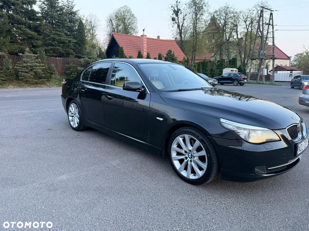 BMW Seria 5 525i - 2