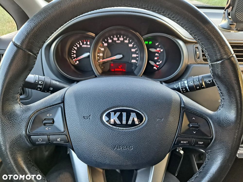 Kia Rio 1.4 M (klm) - 7