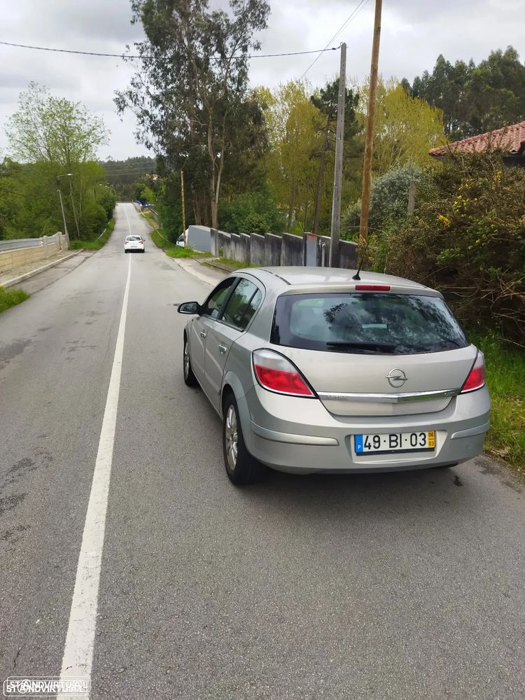 Opel Astra - 3