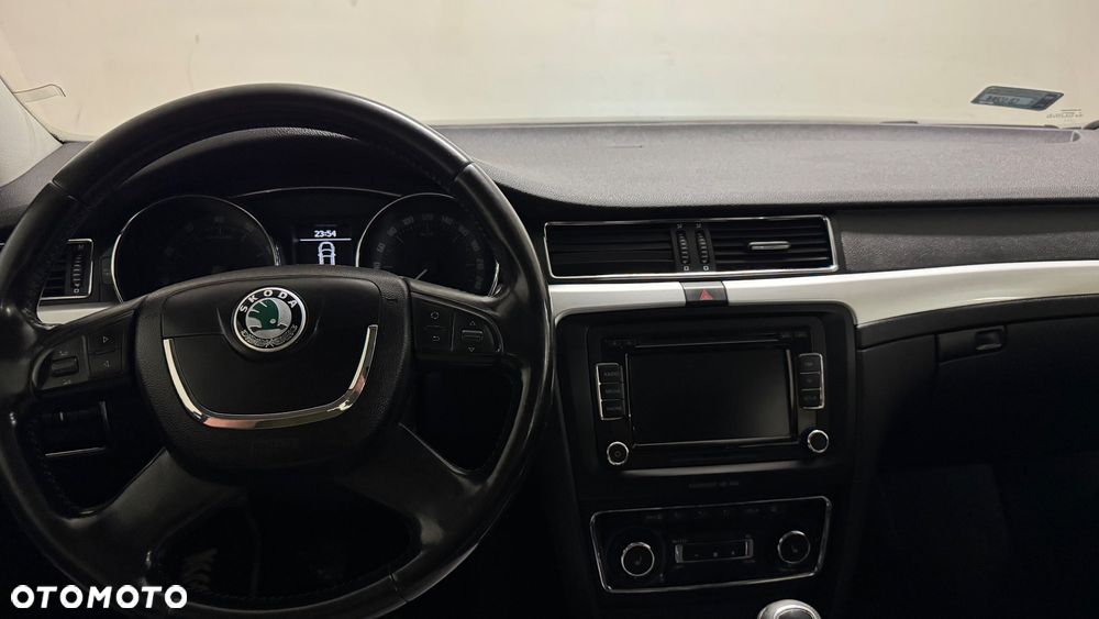 Skoda Superb 1.8 TSI Elegance - 14