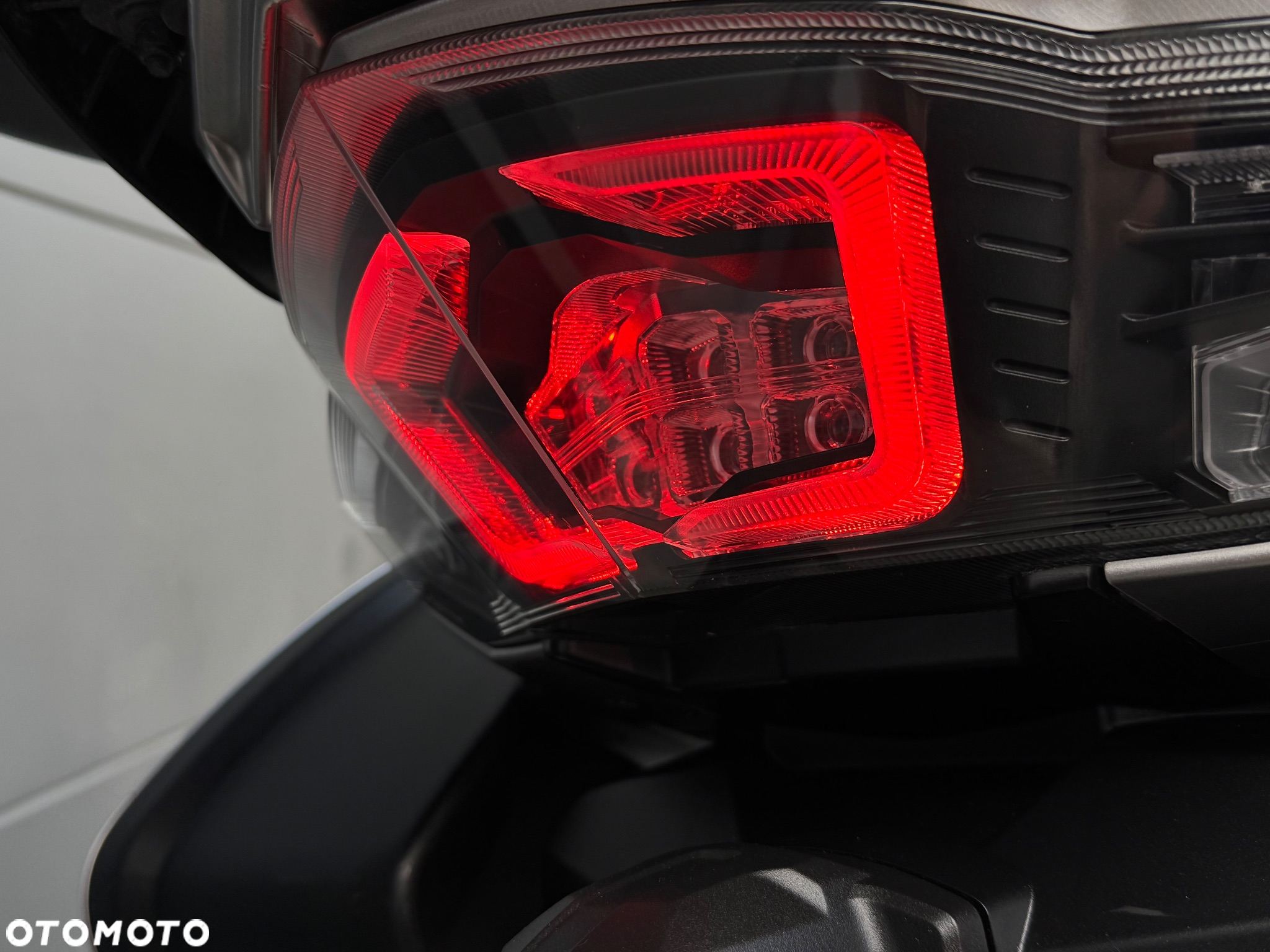 Yamaha FJR - 21