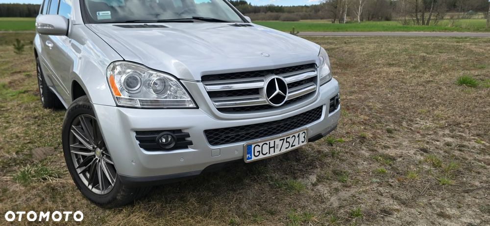 Mercedes-Benz GL 450 - 2