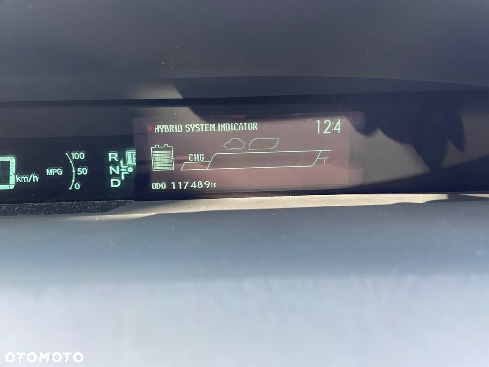 Toyota Prius (Hybrid) Comfort - 18