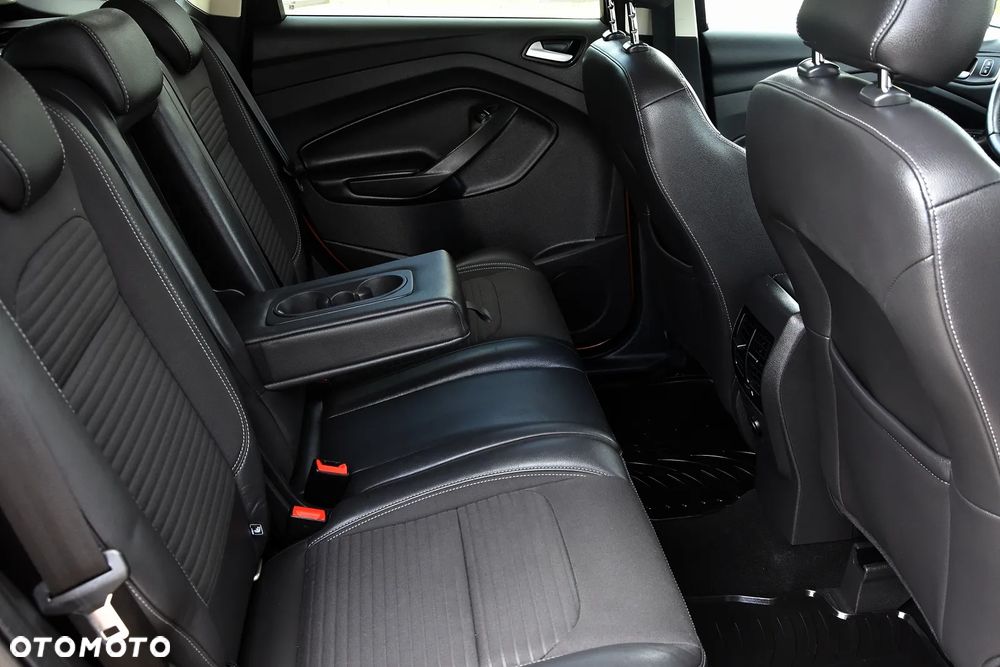 Ford Kuga 2.0 TDCi AWD Titanium - 25