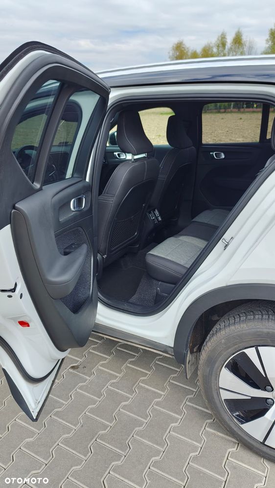 Volvo XC 40 T3 Momentum Pro - 16