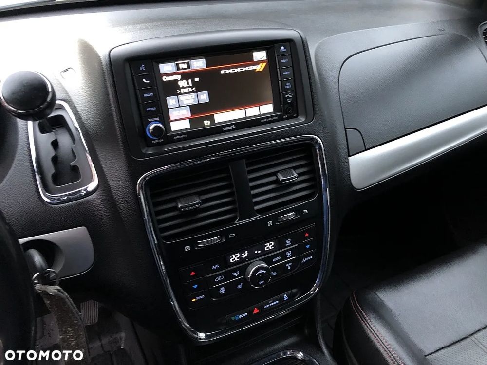 Dodge Grand Caravan 3.6 R/T - 14