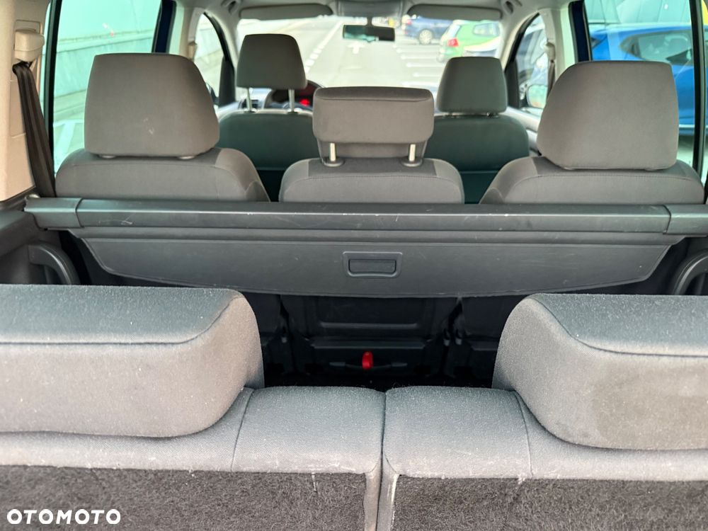 Volkswagen Touran 1.9 TDI DPF Goal - 18