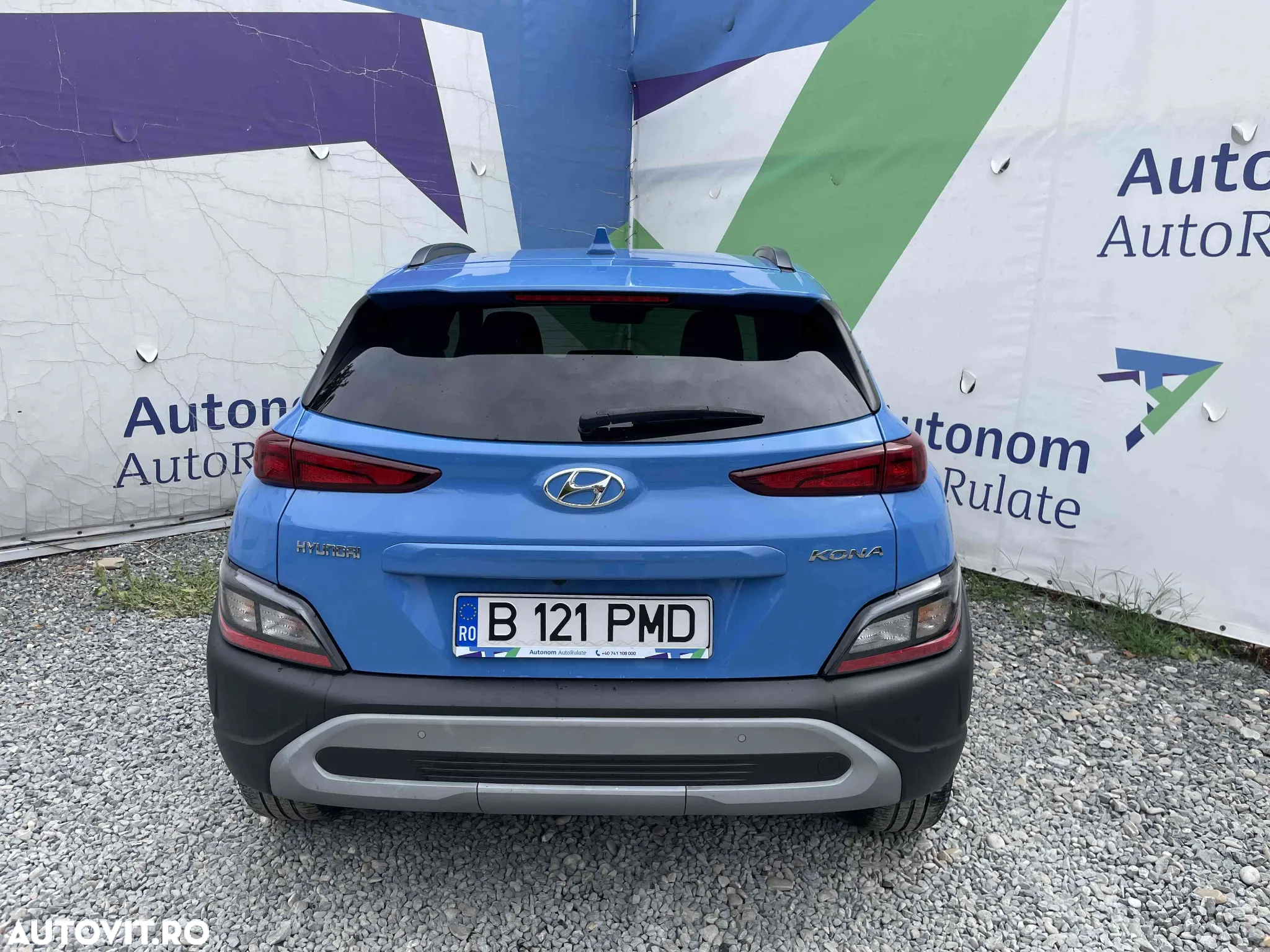 Hyundai KONA - 6