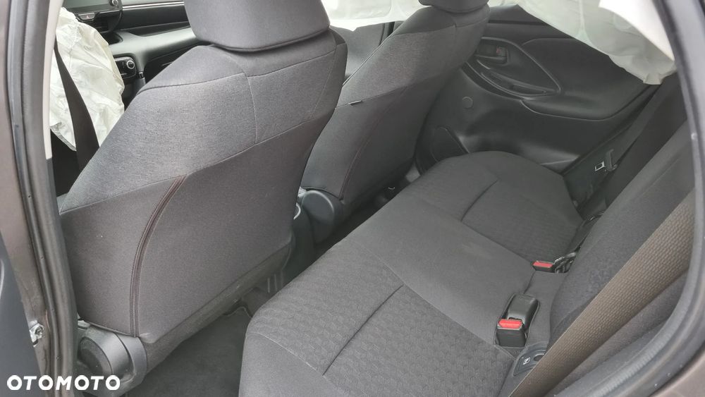 Toyota Yaris 1.5 VVT-i Style - 24