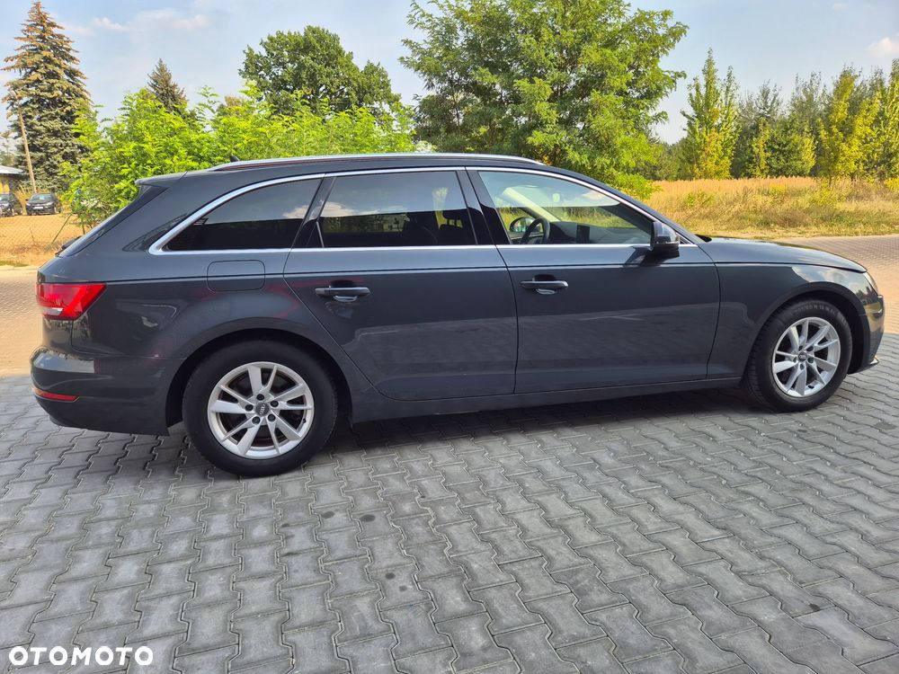 Audi A4 Avant 2.0 TDI ultra S tronic - 17