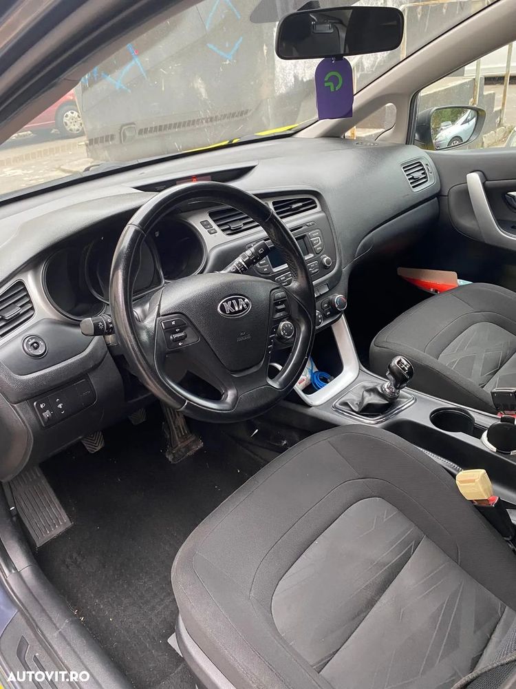 Kia Ceed Cee'd 1.4 GSL BEST - 7