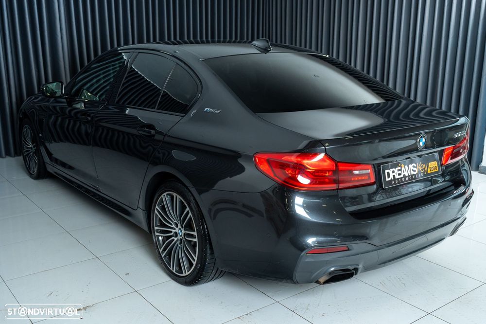 BMW 530 e Pack M - 24