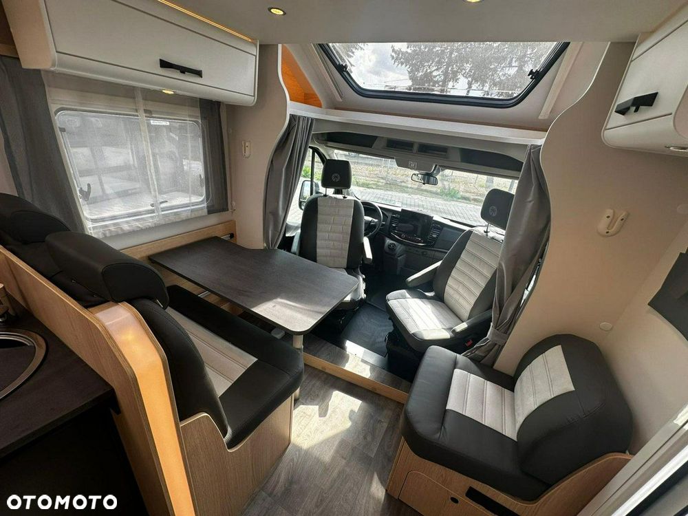 Sunlight T690L - 11