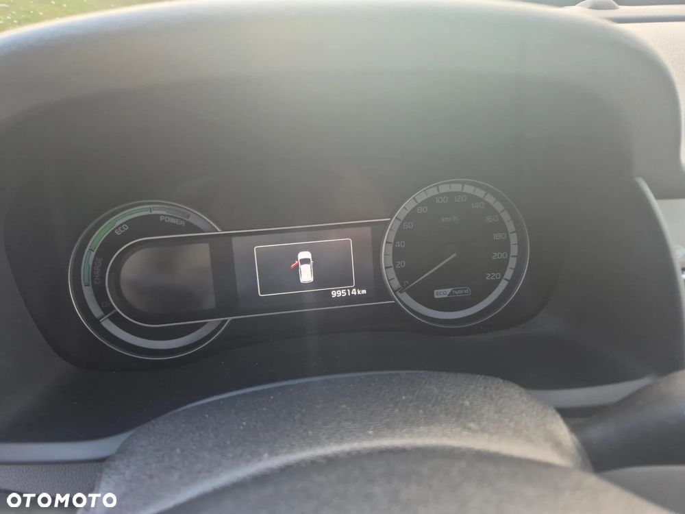 Kia Niro 1.6 GDI Hybrid L - 12