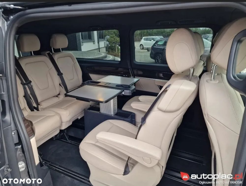 Mercedes-Benz Klasa V 300 d 4-Matic 9G-Tronic - 11