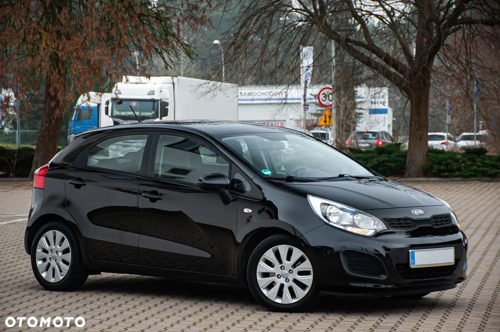 Kia Rio 1.2 Business Line - 14