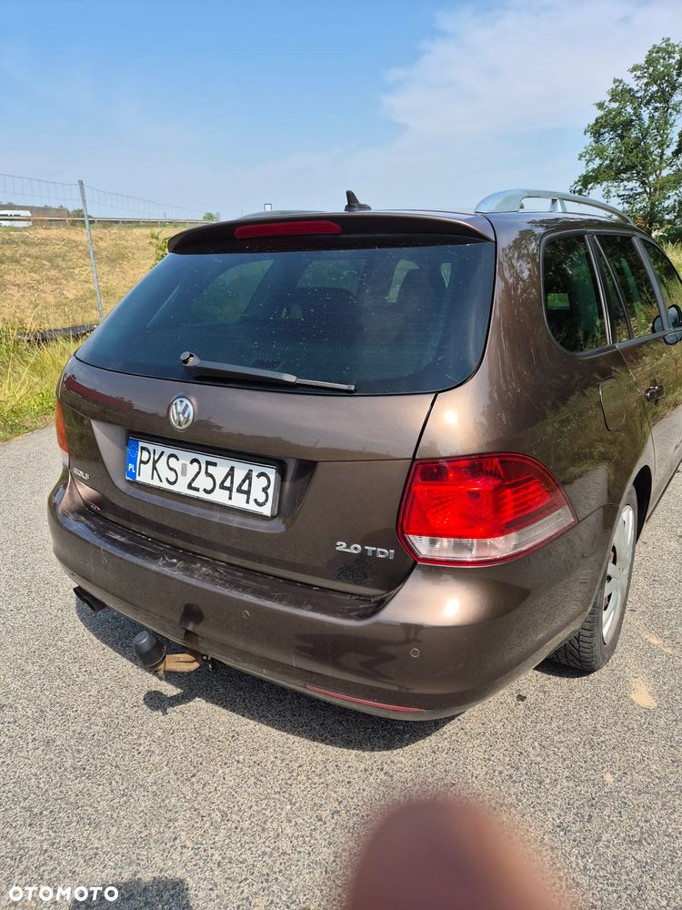 Volkswagen Golf - 10