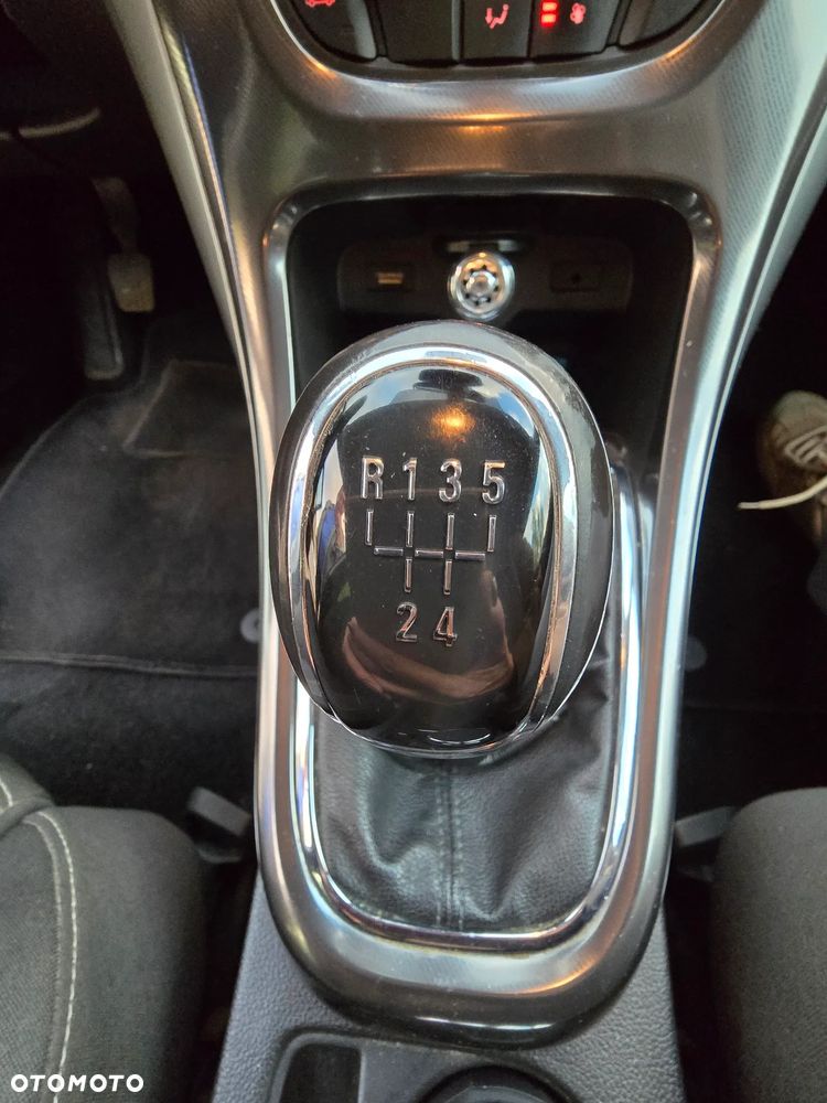 Opel Astra 1.6 - 8
