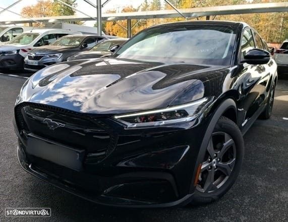 Ford Mustang Mach-E Alargada - 2