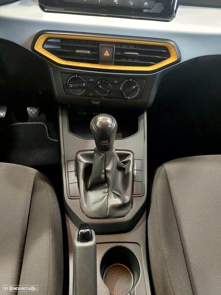 SEAT Ibiza 1.0 TSI Reference - 25