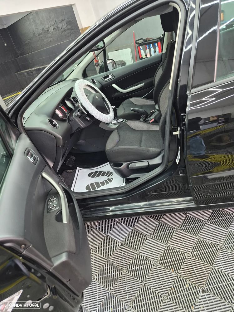 Peugeot 308 1.6 e-HDi Active CMP6 - 10