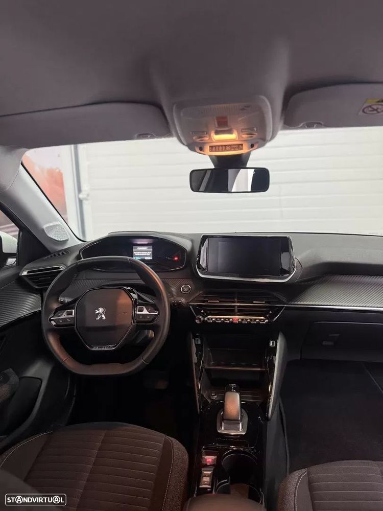 Peugeot e-208 Style - 7