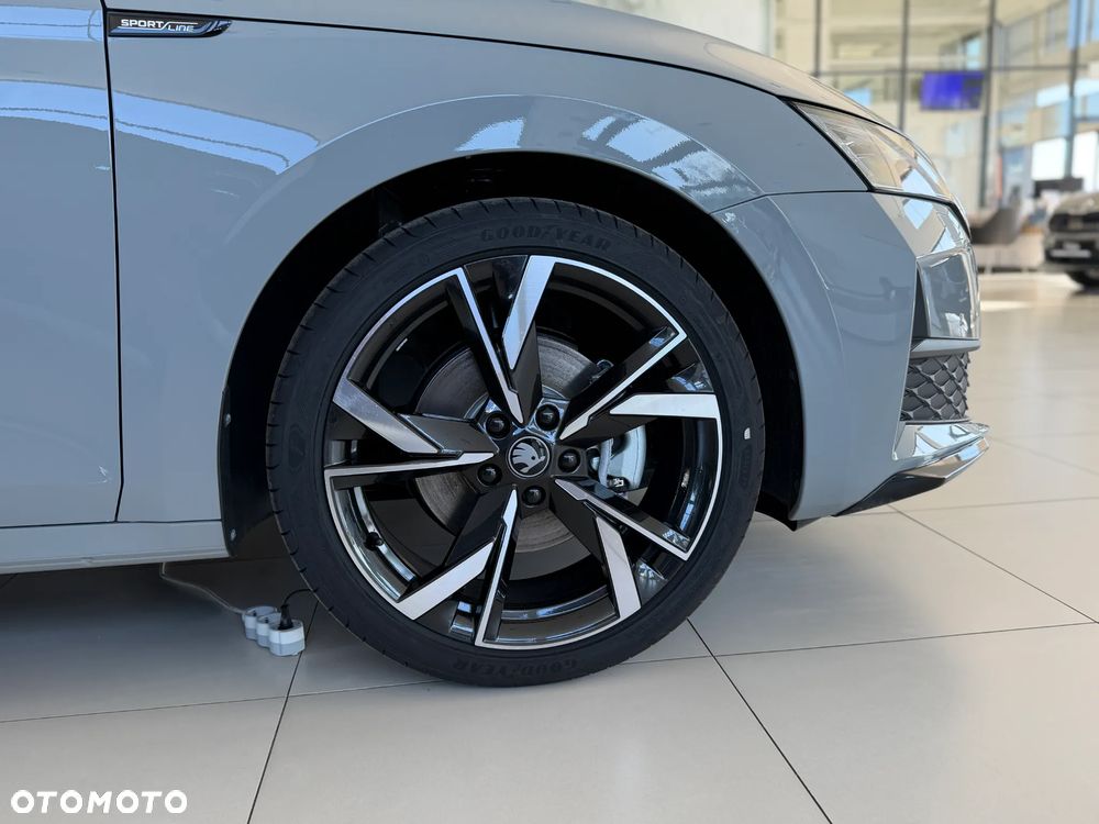 Skoda Octavia 2.0 TSI Sportline 4x4 DSG - 13