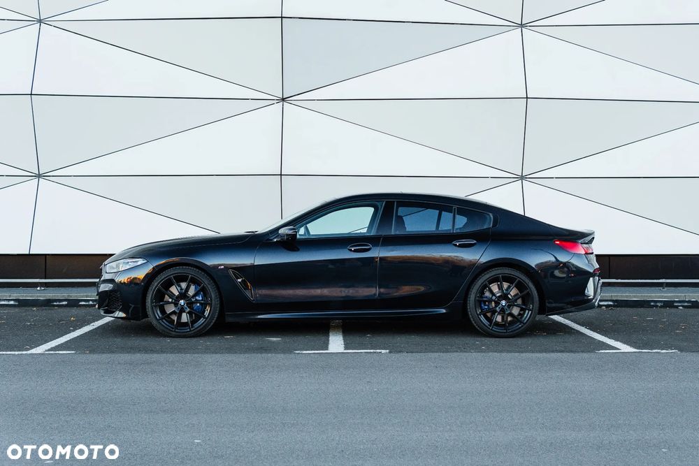 BMW Seria 8 840i xDrive - 1