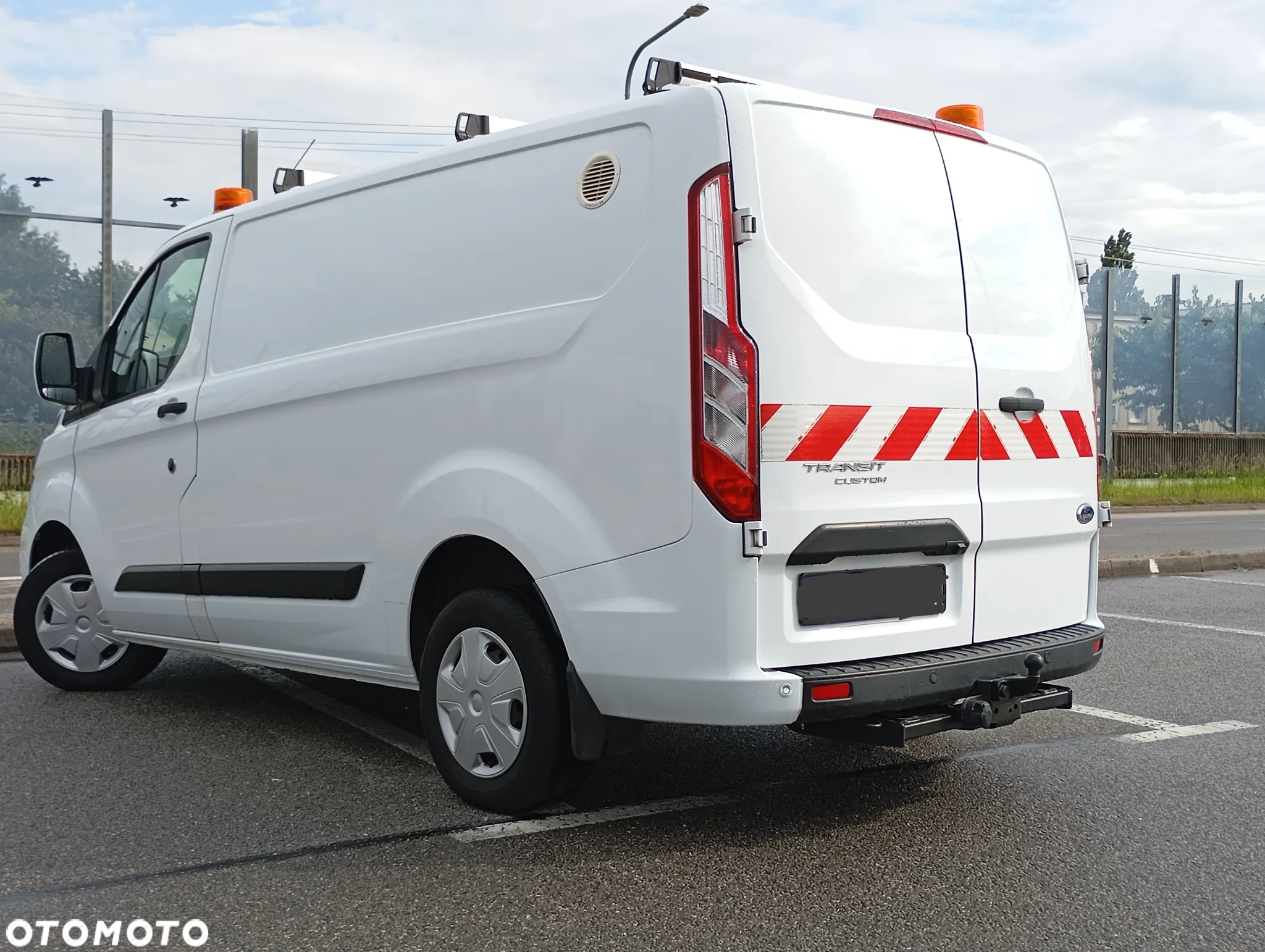 Ford Transit Custom 2.0EB Szafki/Relingi - 17