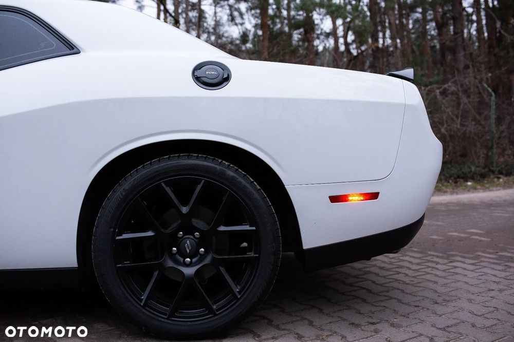 Dodge Challenger 5.7 R/T Shaker - 5