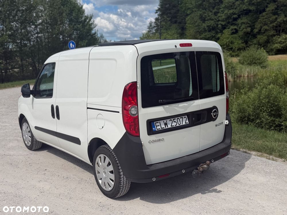 Opel Combo 1,6 CDTI - 10