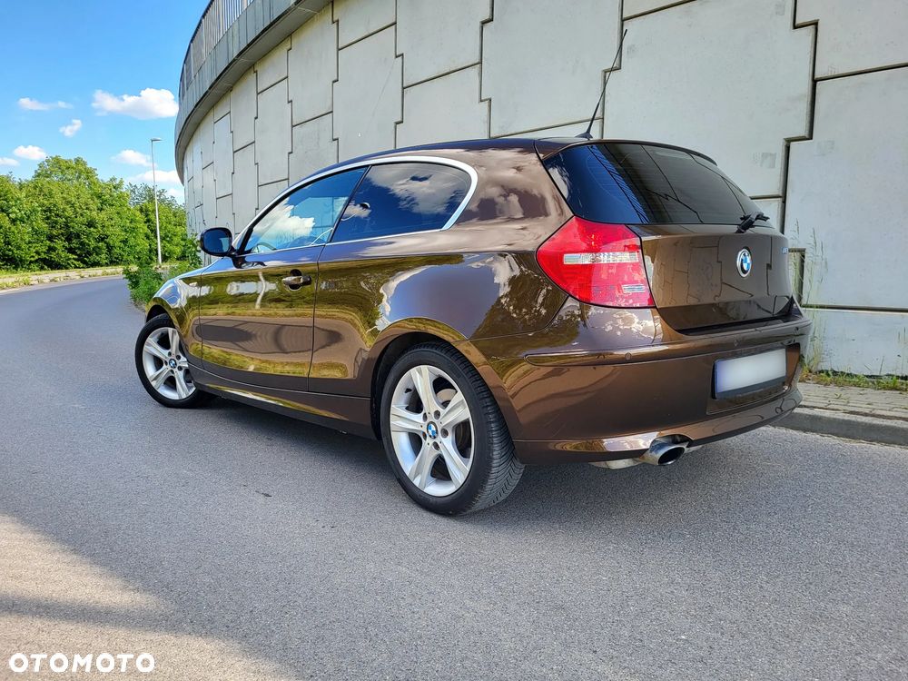 BMW Seria 1 116i - 6