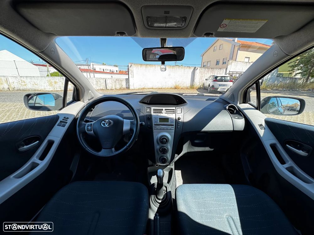 Toyota Yaris 1.4 D-4D - 15