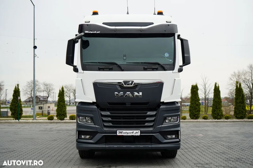 MAN TGX 26.520 / 6x2 / 9.3 M CORTINĂ / ACOPERIȘ RIDICABIL / AXĂ RIDICABILĂ / DIRECȚIE / NOU - 9